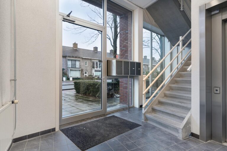 Laan van Limburg 1 Roosendaal – Foto 4